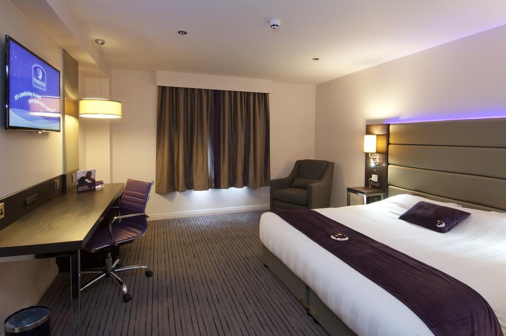 Premier Inn Glasgow - Bellshill Motherwell Rum bild
