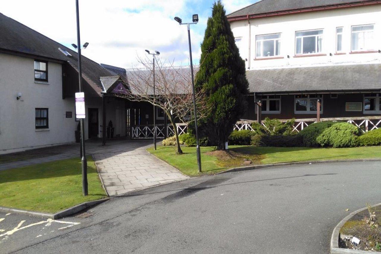 Premier Inn Glasgow - Bellshill Motherwell Exteriör bild